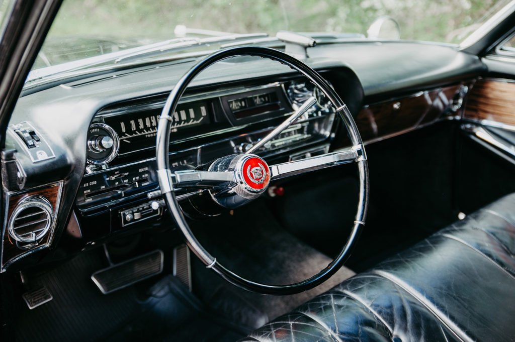 Cadillac Fleetwood Cockpit