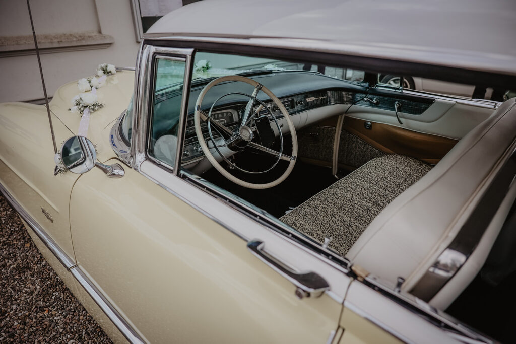 1956er Cadillac Deville Interieur